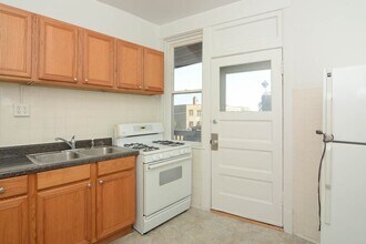 2921 W George St in Chicago, IL - Building Photo - Building Photo