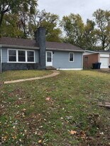 5998 Bermuda Dr in St. Louis, MO - Building Photo
