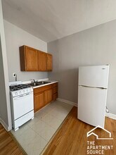 1050 W George St in Chicago, IL - Building Photo - Building Photo