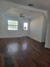 8610 Webb Rd in Ponder, TX - Building Photo - Building Photo