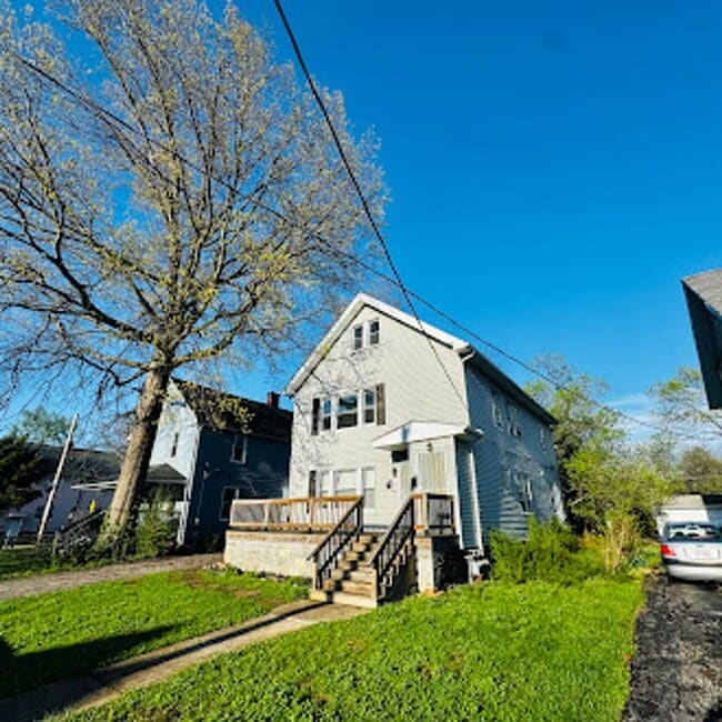 property at 1333 E 188th St