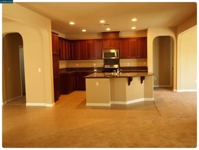 5603 Ventry Way in Antioch, CA - Building Photo - Building Photo