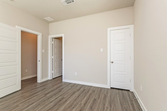 property at 18616 Whimsic Aly