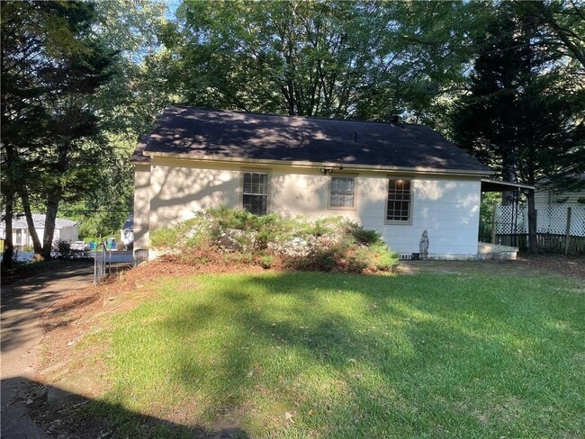 1687 Beacon Hill Blvd NE in Atlanta, GA - Building Photo - Building Photo