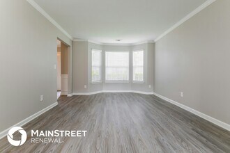 5035 Michael Jay St in Snellville, GA - Foto de edificio - Building Photo