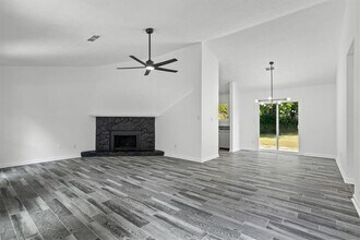 5142 Huxley Rd in Stone Mountain, GA - Building Photo - Building Photo