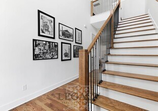 2027 Rosemary Ln in Nashville, TN - Building Photo - Building Photo