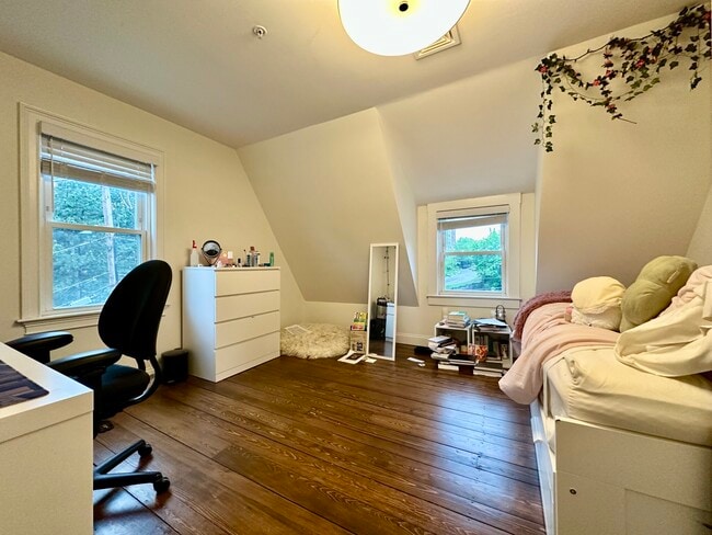 19 Bellevue St, Unit 3