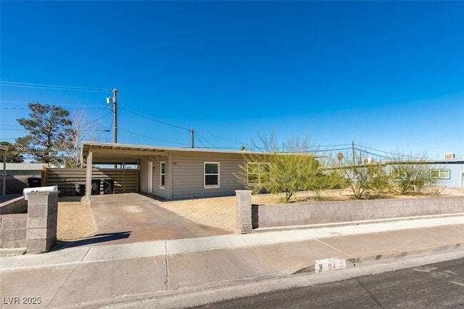property at 94 E Texas Ave