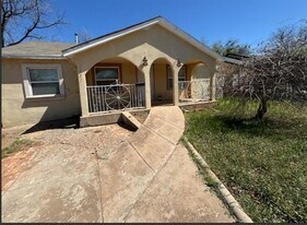 1481 Burger St in Abilene, TX - Building Photo
