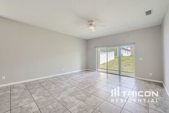 937 Hilltop Park Ct in Apopka, FL - Building Photo - Building Photo