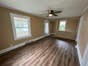 1181 23rd St in Moline, IL - Foto de edificio - Building Photo
