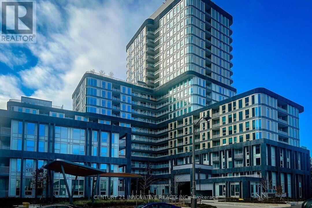 3240 William Coltson Ave in Oakville, ON - Building Photo