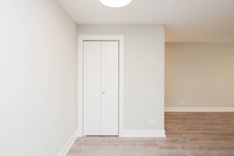 448 W Barry Ave in Chicago, IL - Building Photo - Building Photo