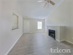 1517 Crandon Dr in Charlotte, NC - Building Photo - Building Photo