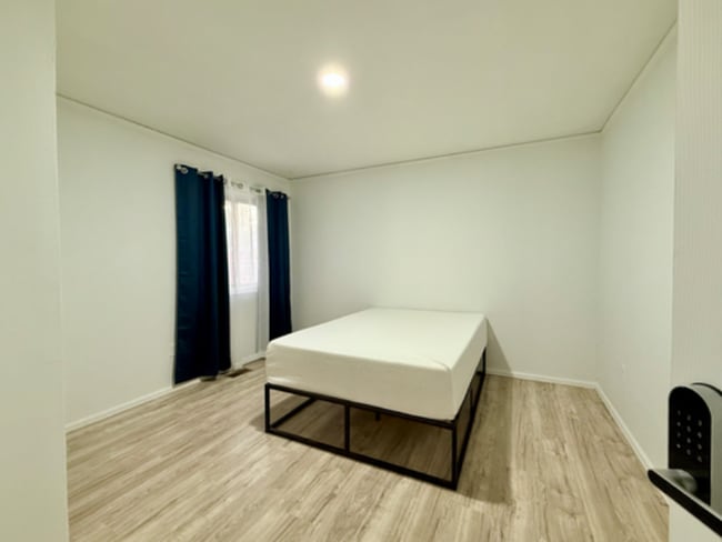 property at 2708 W 98th Dr