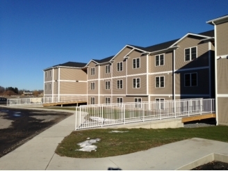 Greenbrier Apartments in Seekonk, MA - Foto de edificio