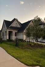 169 Hidden Peak Dr in Montgomery, TX - Building Photo - Building Photo