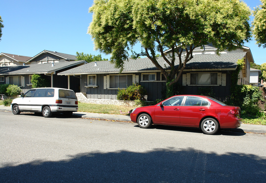 872 Gallatin Dr in Santa Clara, CA - Building Photo