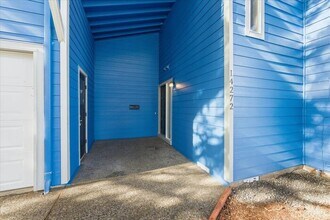 14272 SW Daphne St in Beaverton, OR - Foto de edificio - Building Photo