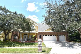 5248 Chiswick Cir in Belle Isle, FL - Building Photo
