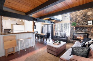 41935 Switzerland Dr in Big Bear Lake, CA - Building Photo