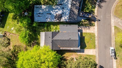 713 Oakwood in Benton, AR - Building Photo - Building Photo