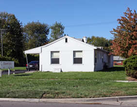 Stuart Apartments in Inkster, MI - Building Photo - Building Photo