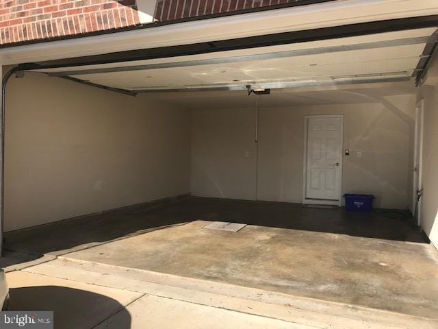 property at 3680 Chippendale Cir