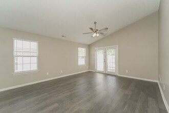 542 Pullman St SW in Concord, NC - Building Photo - Building Photo