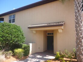 109 Bella Vista Terrace in Nokomis, FL - Building Photo