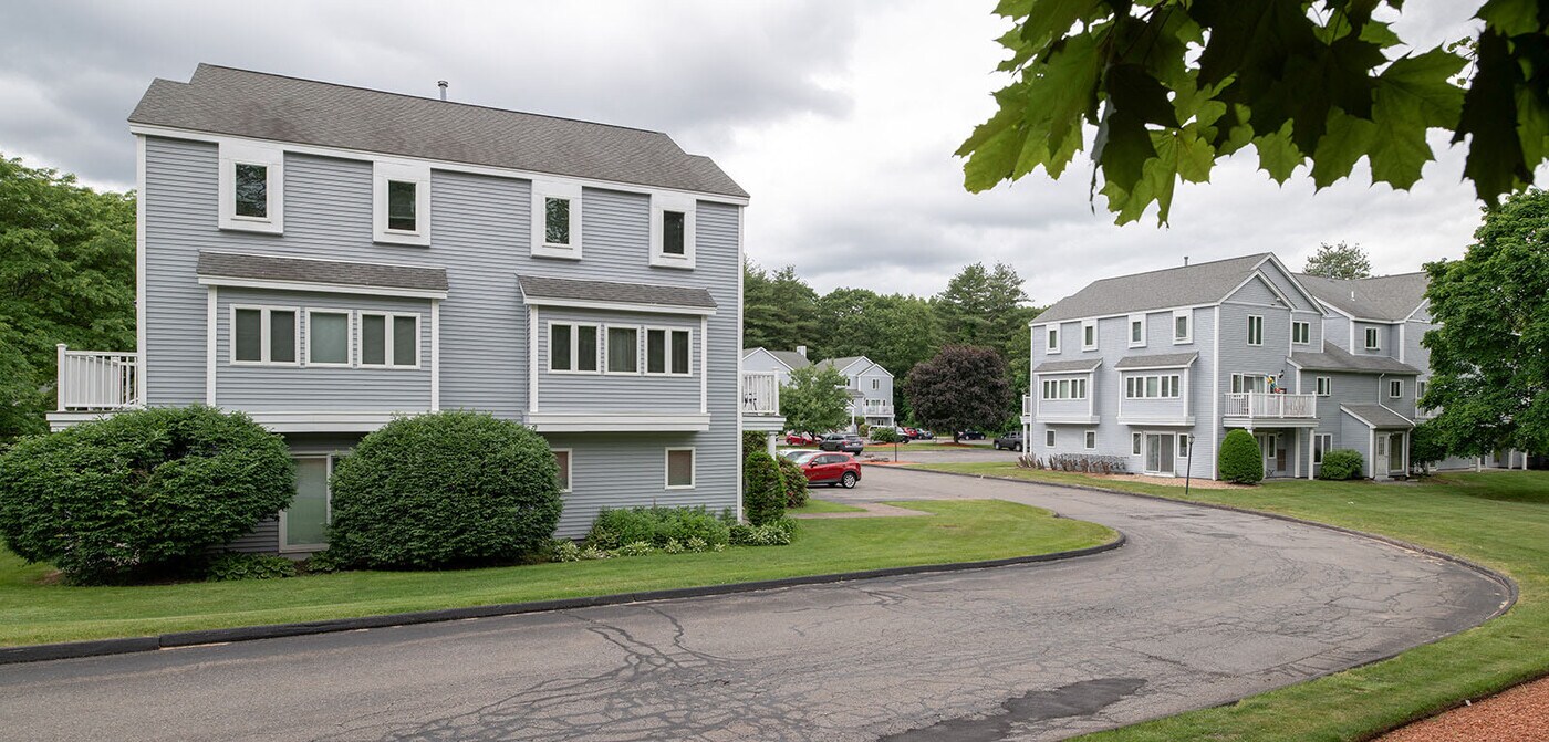 459 South St, Unit Townhome in Fitchburg, MA - Building Photo