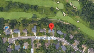 3604 W Country Club Ln in Altoona, WI - Building Photo - Building Photo