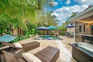 1728 NE 16th Ave in Fort Lauderdale, FL - Building Photo