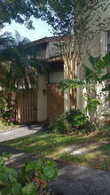 11487 SW 109th Rd in Miami, FL - Building Photo - Building Photo