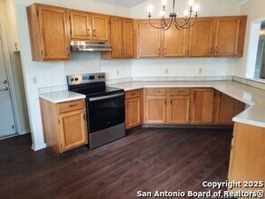 14610 Highland Ridge in San Antonio, TX - Building Photo - Building Photo