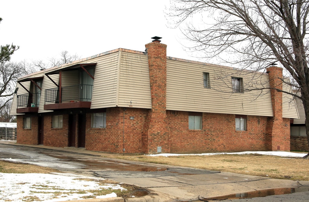 Bradford Townhomes in Tulsa, OK