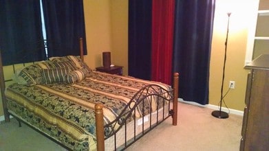 3312 Bay Club Cir-Unit -3312 in Tampa, FL - Building Photo - Building Photo