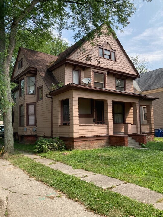 436 Kenilworth Ave in Toledo, OH - Building Photo
