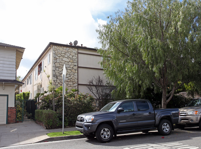 1114 23rd St in Santa Monica, CA - Foto de edificio - Building Photo