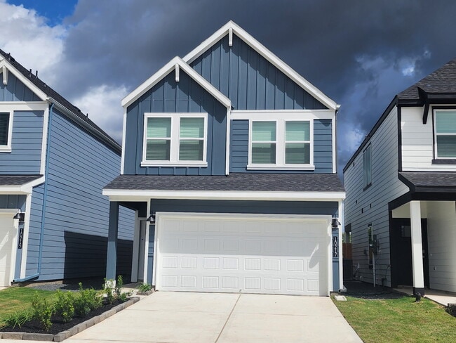 property at 10217 Berkeley Springs Trl