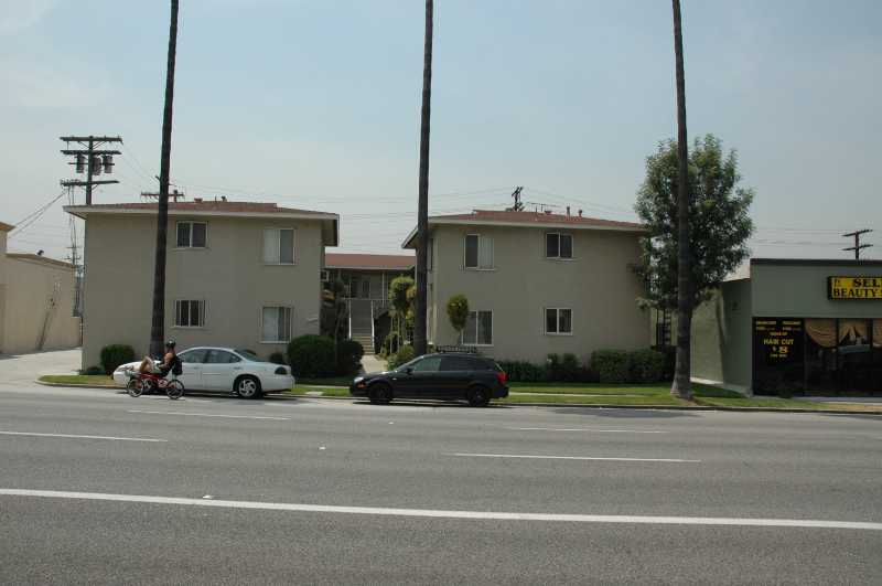 608 W Glenoaks Blvd in Glendale, CA - Building Photo