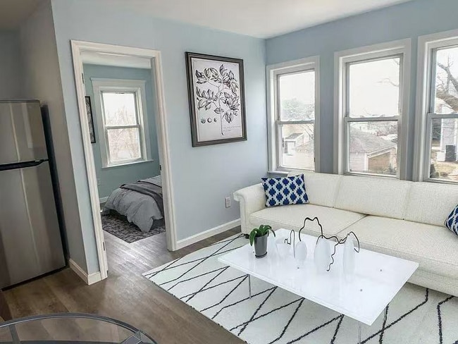 34 N Clarendon St in Cranston, RI - Building Photo - Building Photo