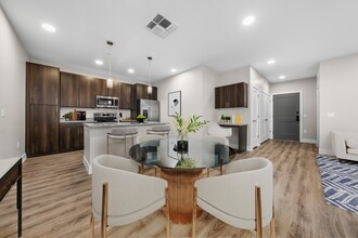 Album Cooley Station 55+ Active Adult Apartment Homes in Gilbert, AZ - Building Photo - Building Photo