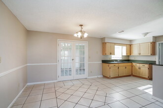 405 Morgan Cir S in Lehigh Acres, FL - Foto de edificio - Building Photo