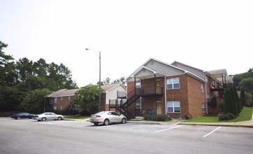 Salem Manor Apartments in Montevallo, AL - Building Photo - Building Photo