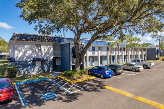 Palm Square in Tampa, FL - Foto de edificio - Building Photo