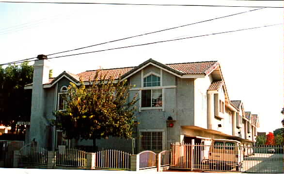 Dodson Street Apartments in El Monte, CA - Building Photo