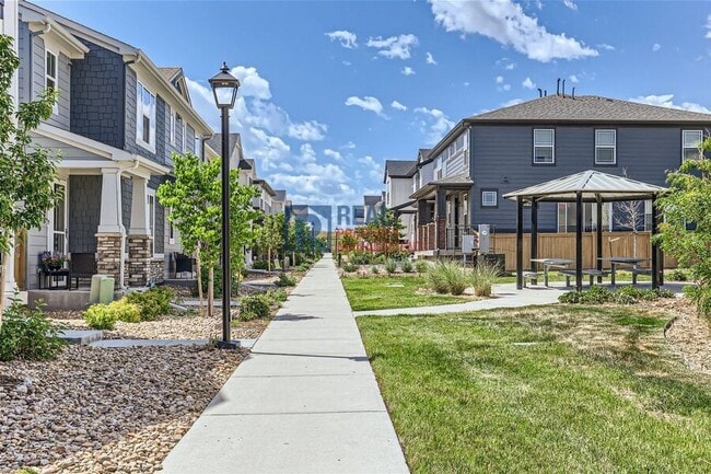 8375 Holman St in Arvada, CO - Building Photo - Building Photo