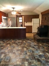 118 Culbert Private Dr in Elizabethton, TN - Building Photo - Building Photo